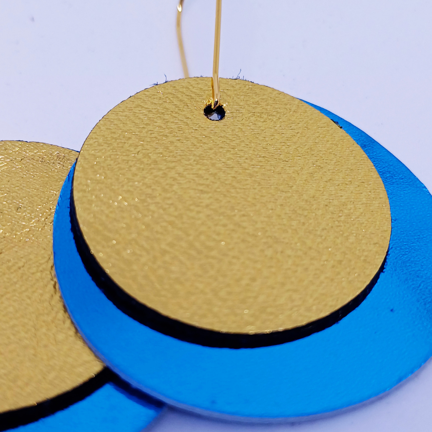 Full Circle Earrings | Metallic Blue & Gold